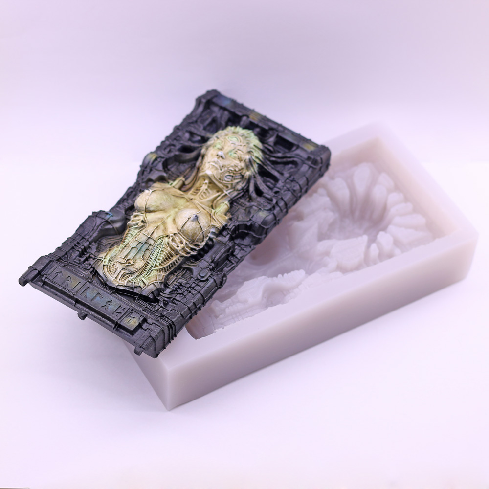 Moules en silicone Alien Queen - Candle. Queen avis et prix